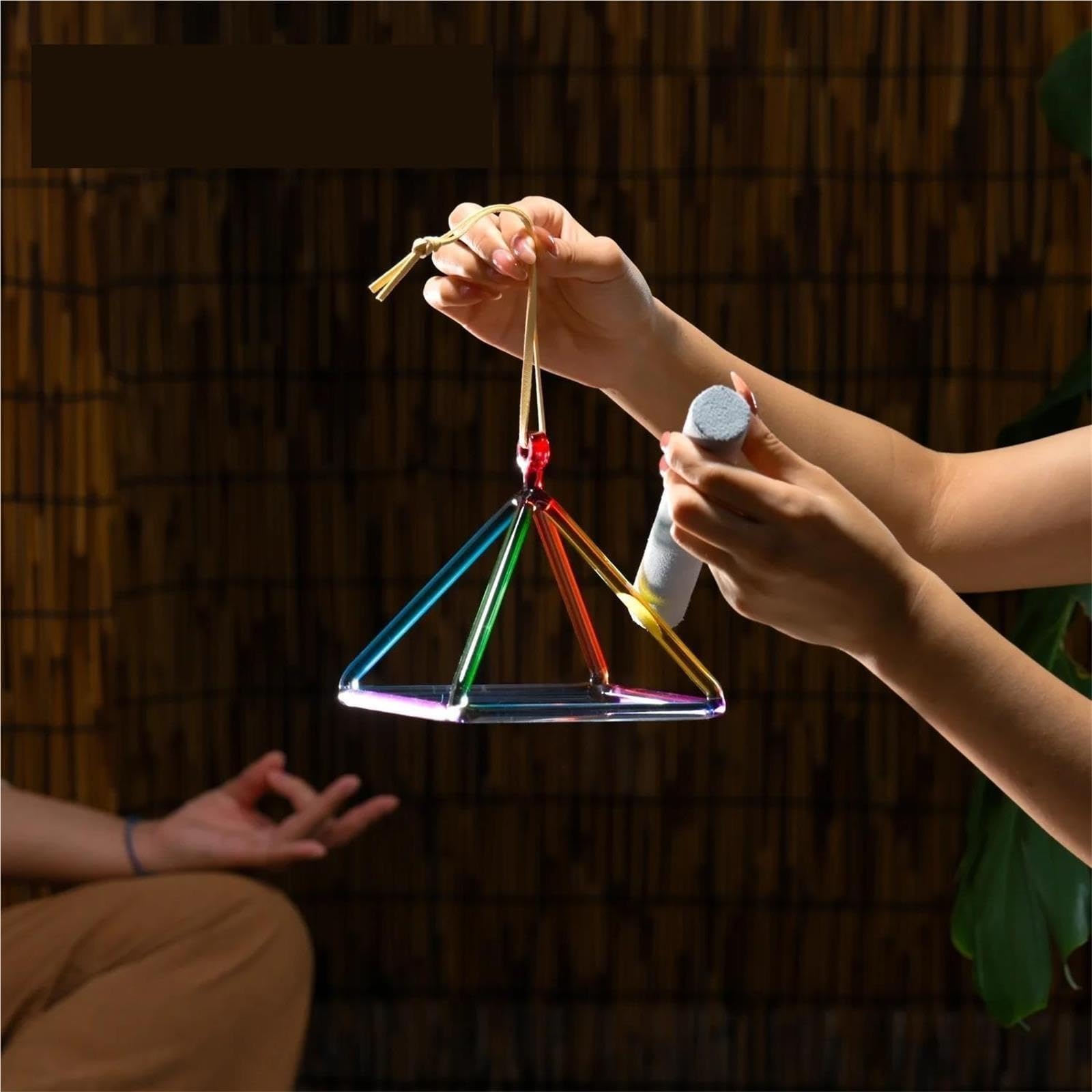 6-Zoll-Singpyramide aus regenbogenfarbenem Quarzkristall