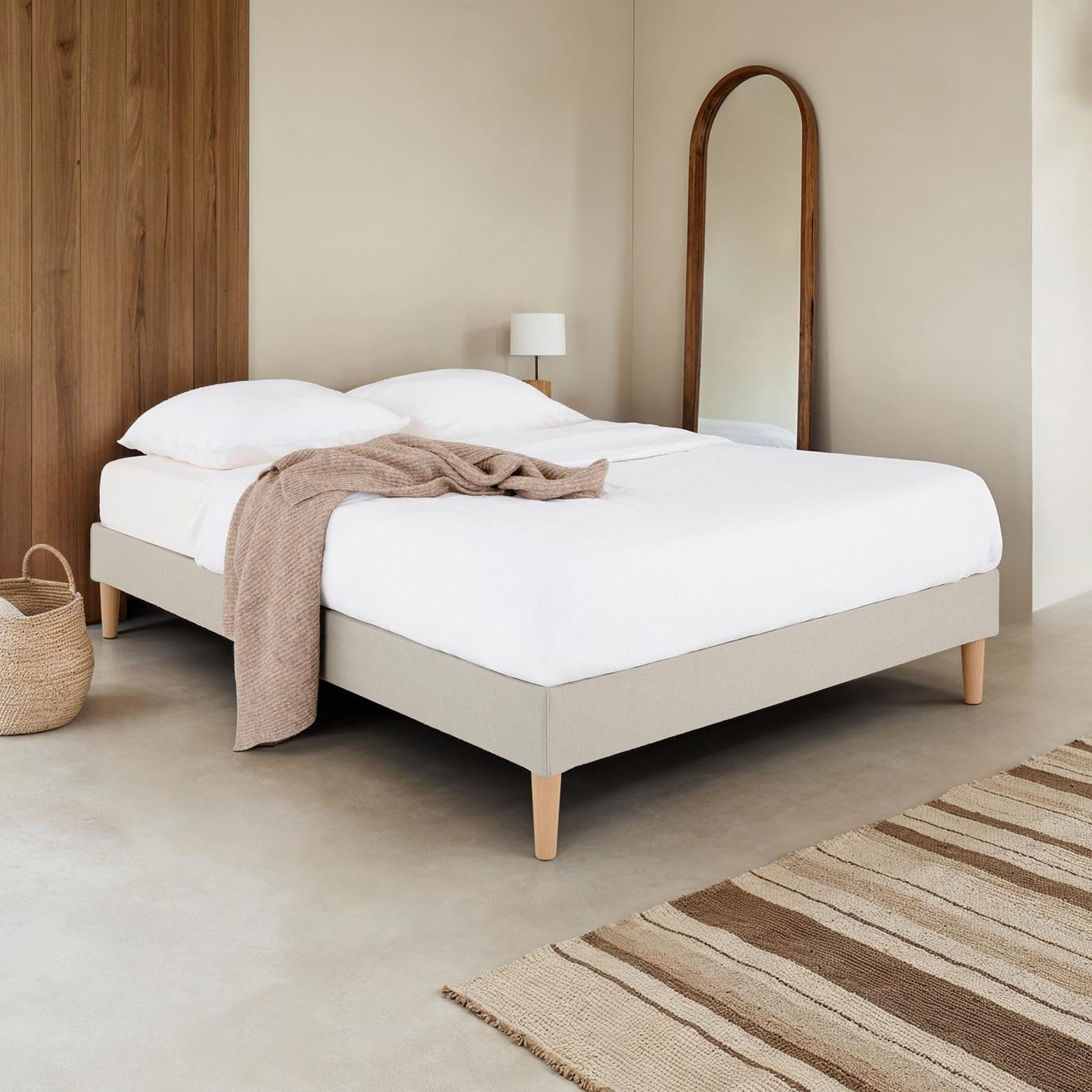 Sommier tapissier 120x190 beige pour sublimer une chambre d'amis