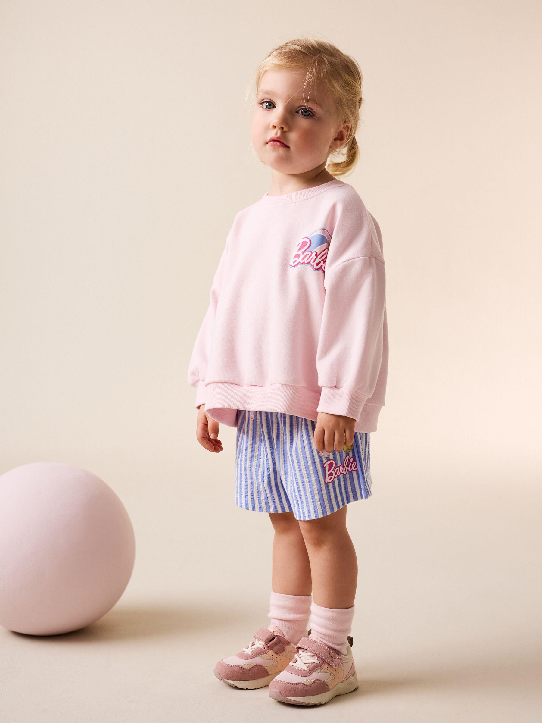 NEXT Niñas Conjunto con pantalones cortos de Barbie