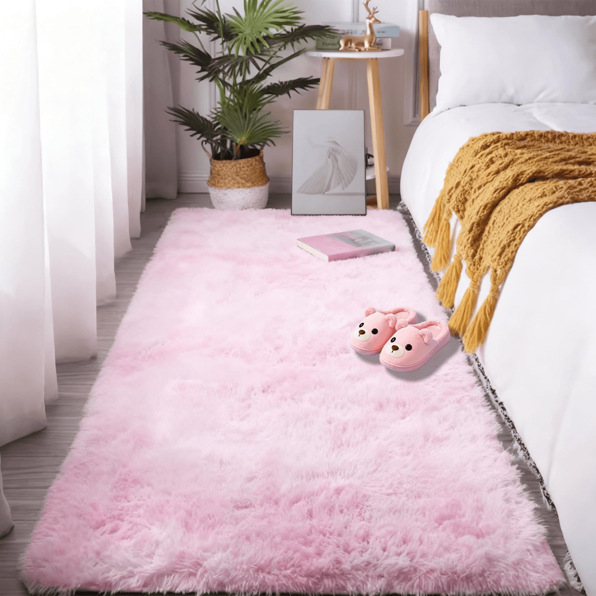 Tapis salon shaggy rose pour une ambiance cocooning dans la chambre d'enfant
