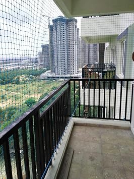 Azone 8x8 Anti-Bird Net 64 Sq Ft Nylon Bird Net with 15 Pcs Plastic Cable Clips & Tying Ropes