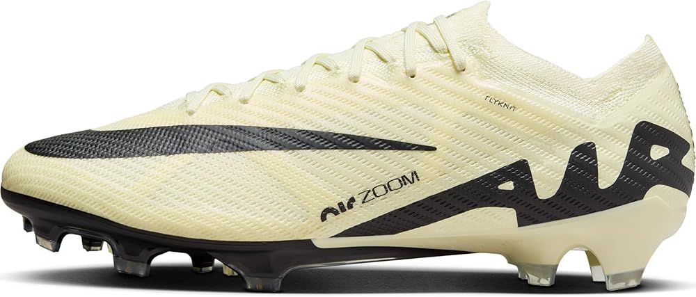 nike football studs under 1000