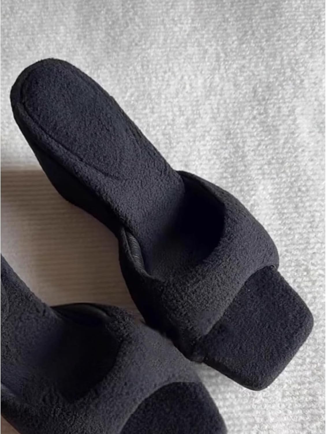 Women's Chunky Platform Slide Slippers Square Toe Wedge Heel Fuzzy Mule Slippers for Outdoor Indoor Comfort