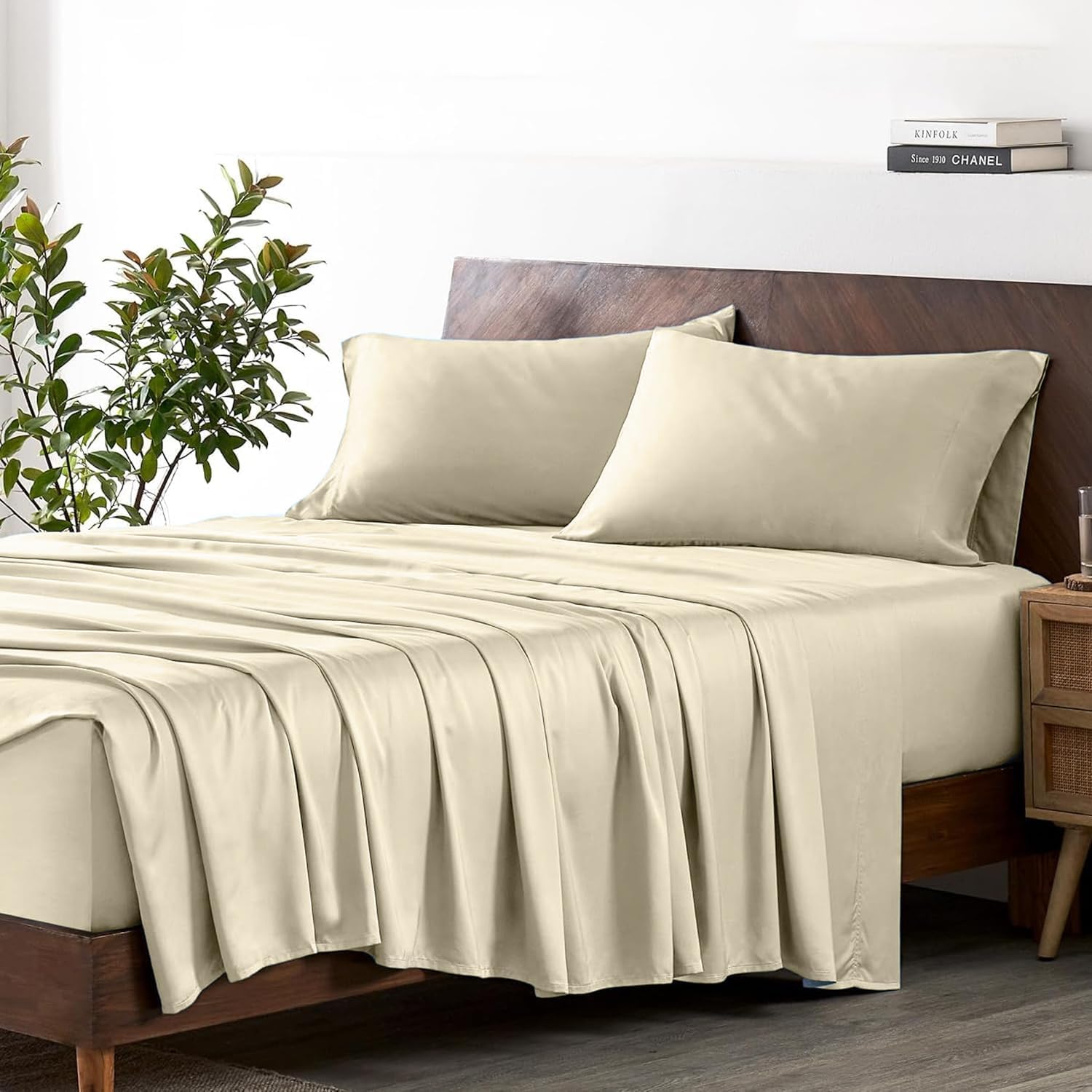 Comfort Cloud Premium Solid 1000TC Fitted Bed Sheet| Soft, Breathable & Easy Care | Skin-Friendly Fabric | 72 X 75| Ivory