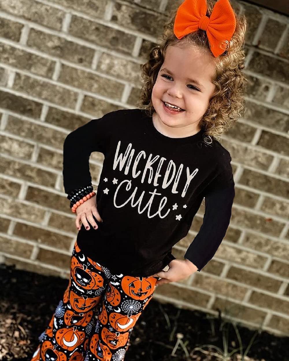 Toddler Baby Girls Halloween 3PCS Outfits Long Sleeve Letters Tops Pumpkin Bell-Bottoms Flare Pants with Headband (Black, 0-6 Months)