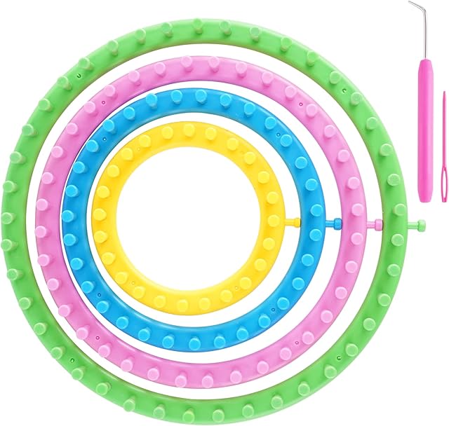 A Set of 4 Knitting Circles Knit Quick Loom Set Scraf Hat Maker Craft Knit with 1* Sewing Needle and 1* Hook Thread Crochet for Weaving Hat,Scorf,etc(Size:14cm+19cm+24cm+29cm)