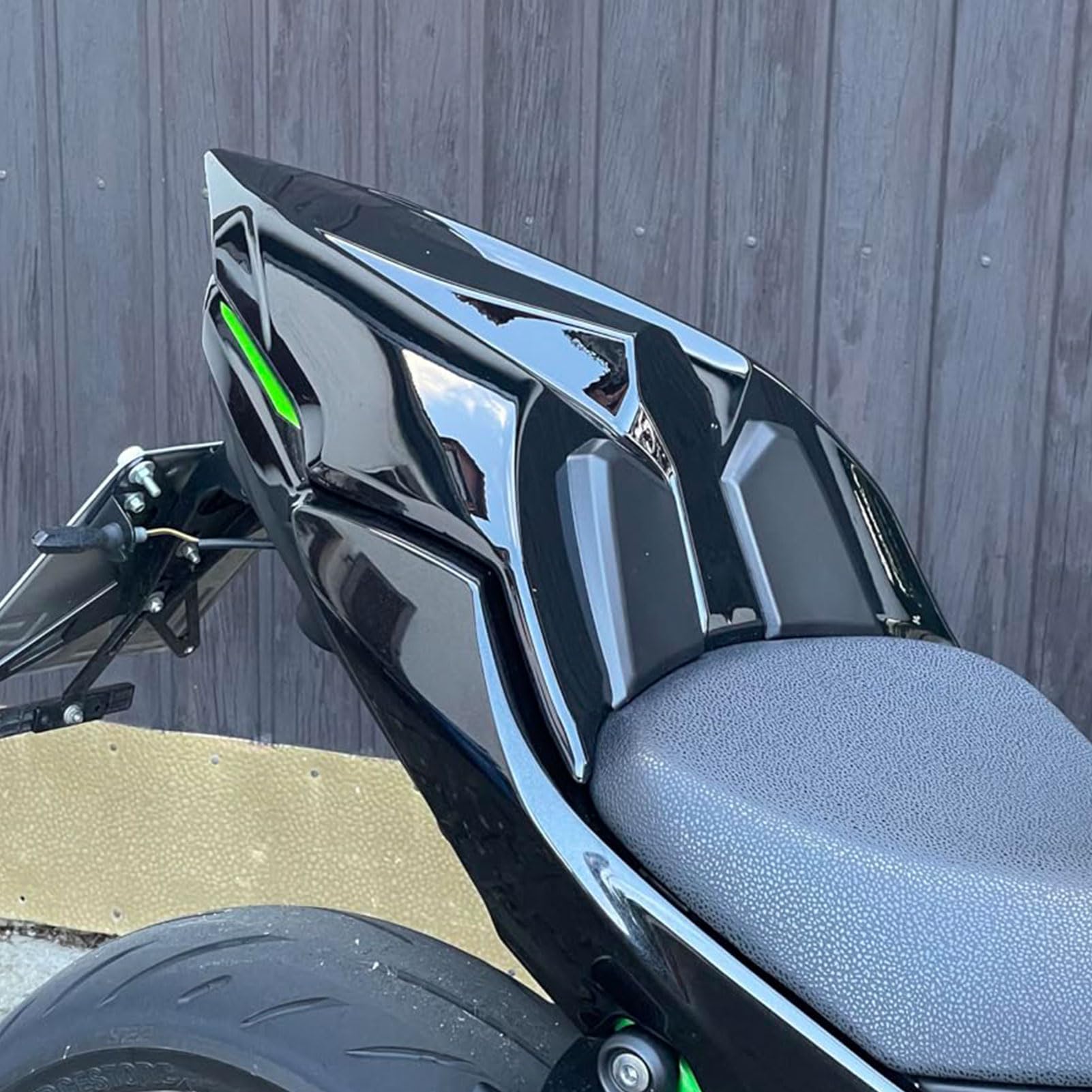 Funda de Asiento Trasero para Ninja650 Z650,Cubierta del capó del Asiento rígido del Pasajero Joroba Replacement for Ninja 650 Z 650 2017-2021 2022 2023 2024 (Negro)