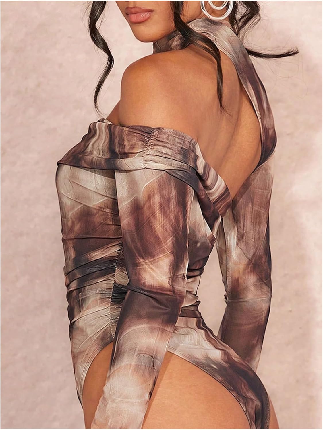 Floerns Women's Tie Dye Asymmetrical Neck Leotard Long Sleeve Ruched Bodysuit Top - Image 2