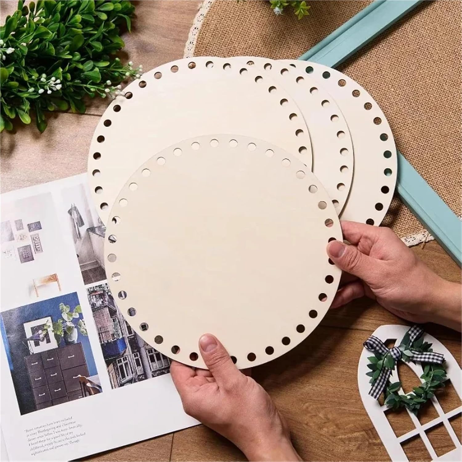 24pcs Wooden Crochet Bases 15cm Circular Knitting Rings with Holes for DIY Crafts