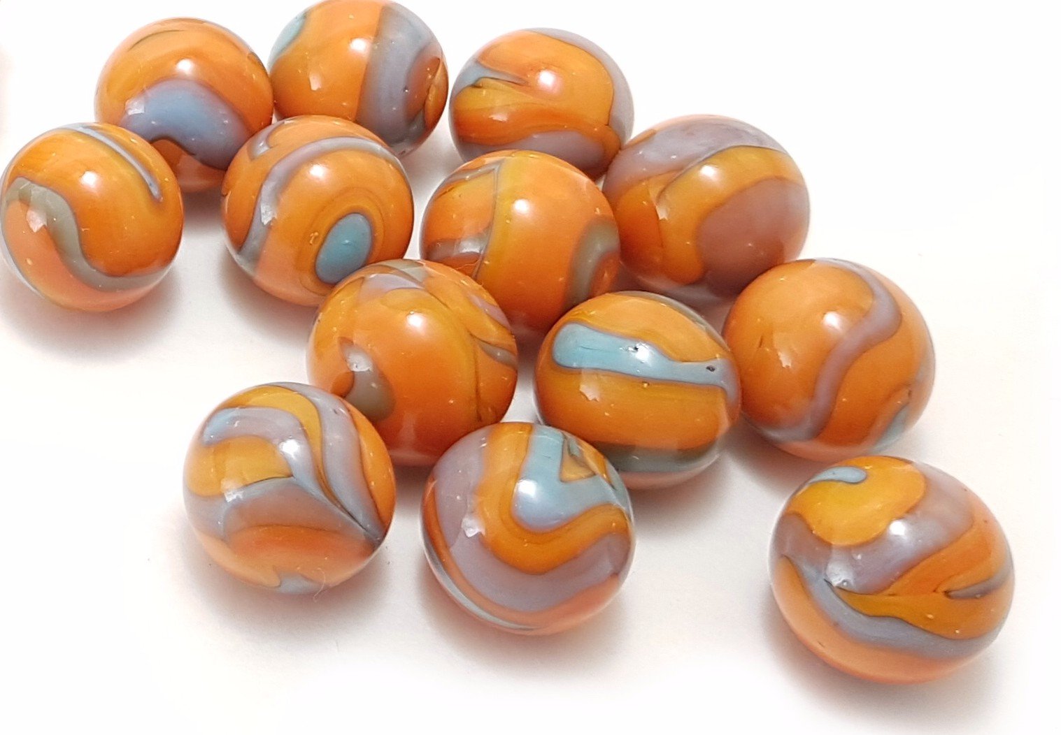 Un classique incontournable du monde des billes : la bille Porcelaine