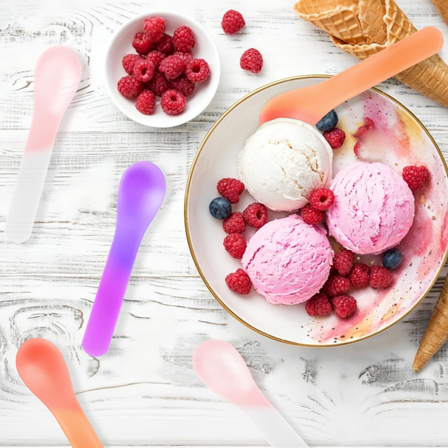 30 Pcs Color Changing Ice Cream Spoons, 5 Inch Temperature Sensitive Plastic Spoons, Individually Wrapped, Reusable Party Supplies for Birthday Wedding Dessert Tasting