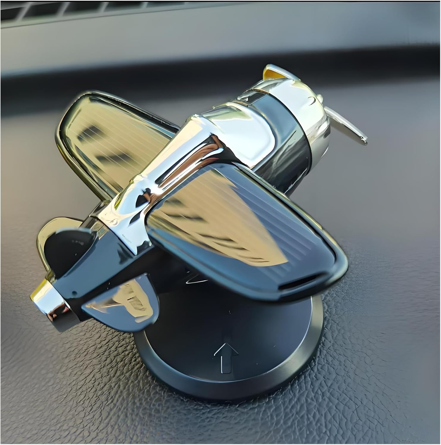 A Solar-Powered, Quiet-Rotation car Ornament relieves Fatigue, boosts Alertness, and adds Driving Fun. Suitable for All Cars, Offices, and Homes,Perfect for Any Sunny spot (Black)
