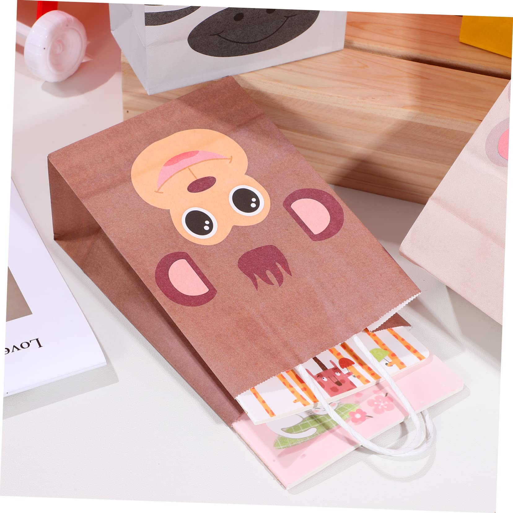 Dschungel Partytüten 24 Stück aus Kraftpapier mit Griffen Halloween Party