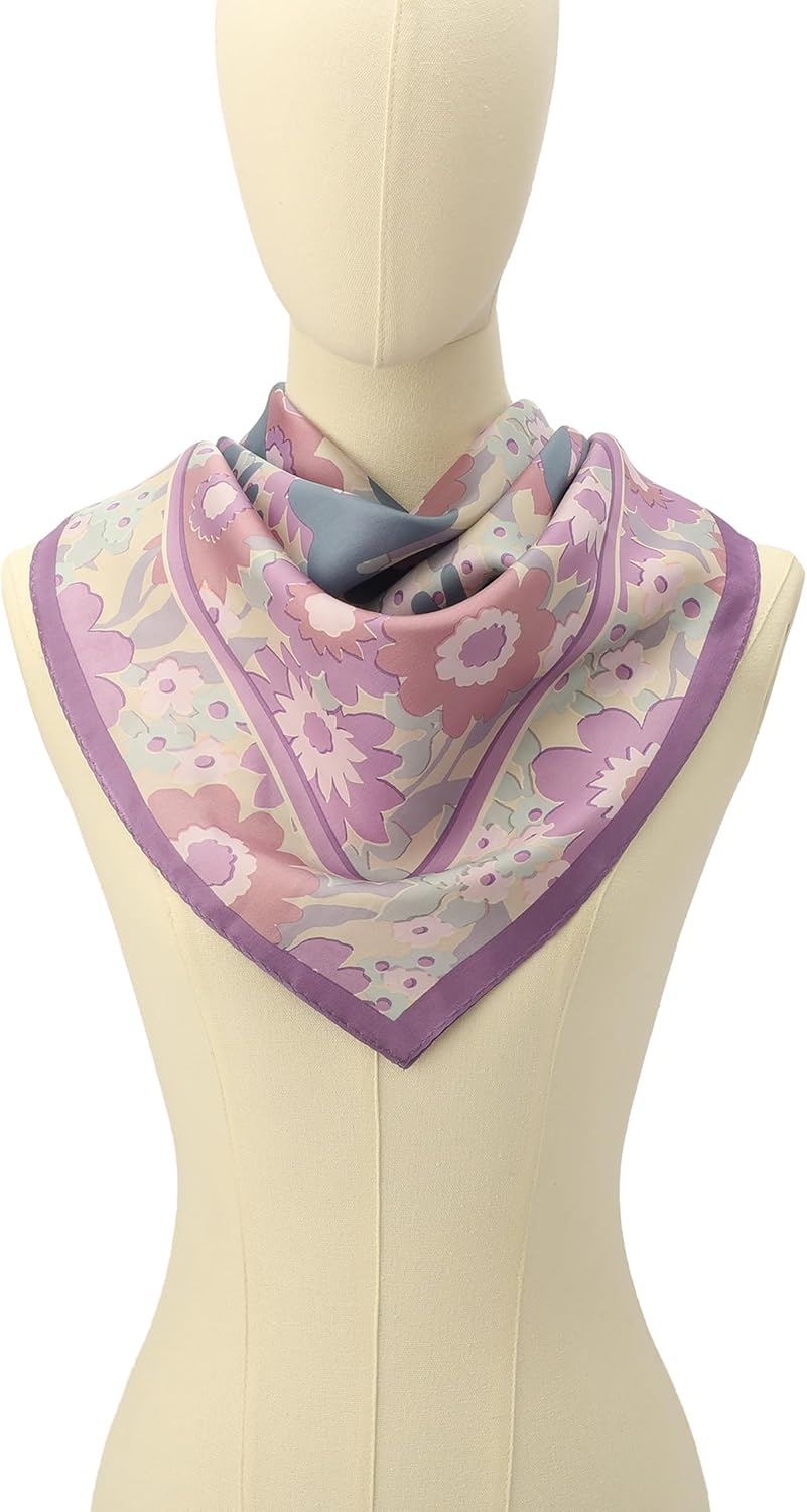 COACH womens Coach Script Laurel Floral Printed Silk Square - Image 5