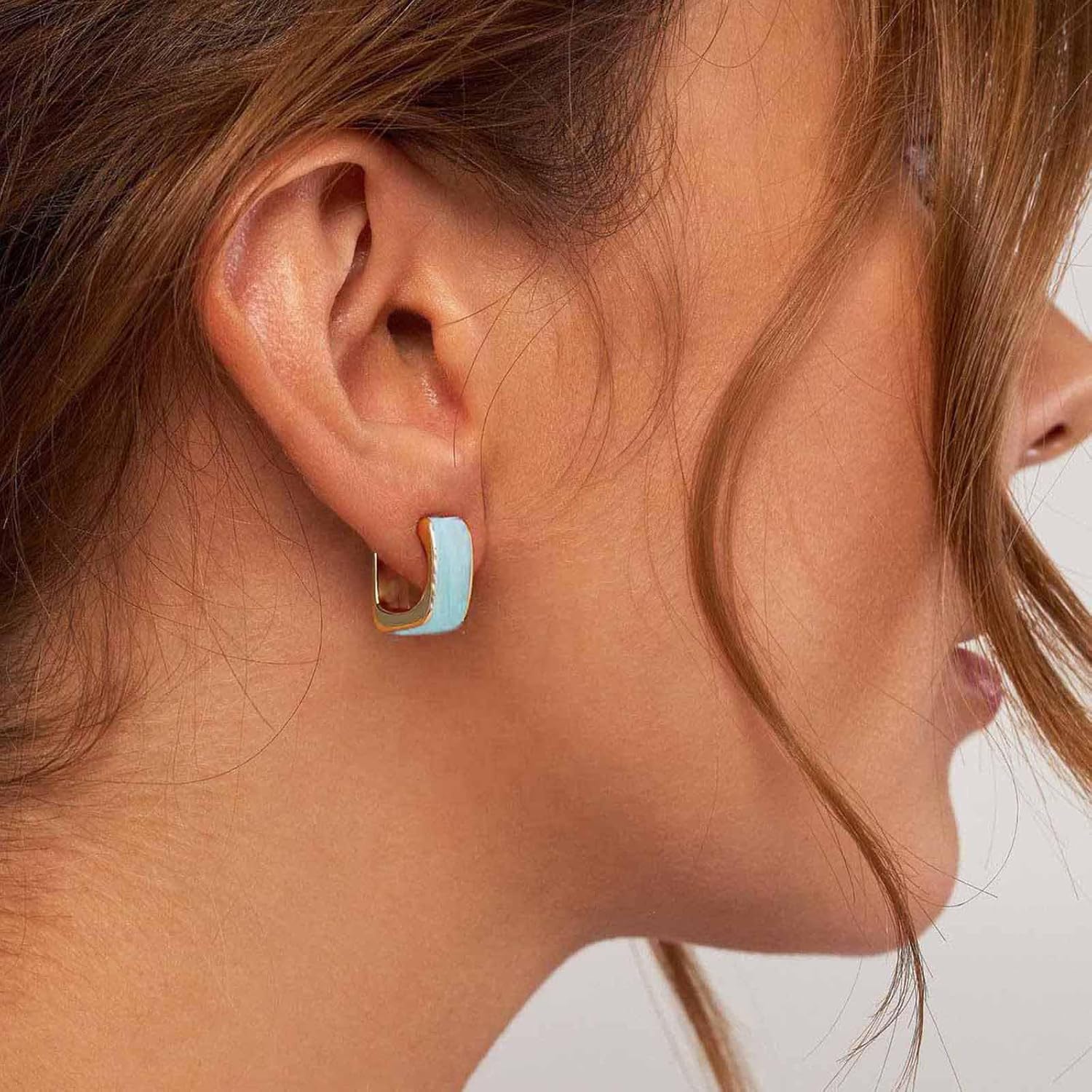 Vintage Mint Green Enamel Hoop Earrings Acrylic C Shape Earrings Enamel Open Hoop Earring Green Mint Huggie Earring Jewelry for Women - Image 2