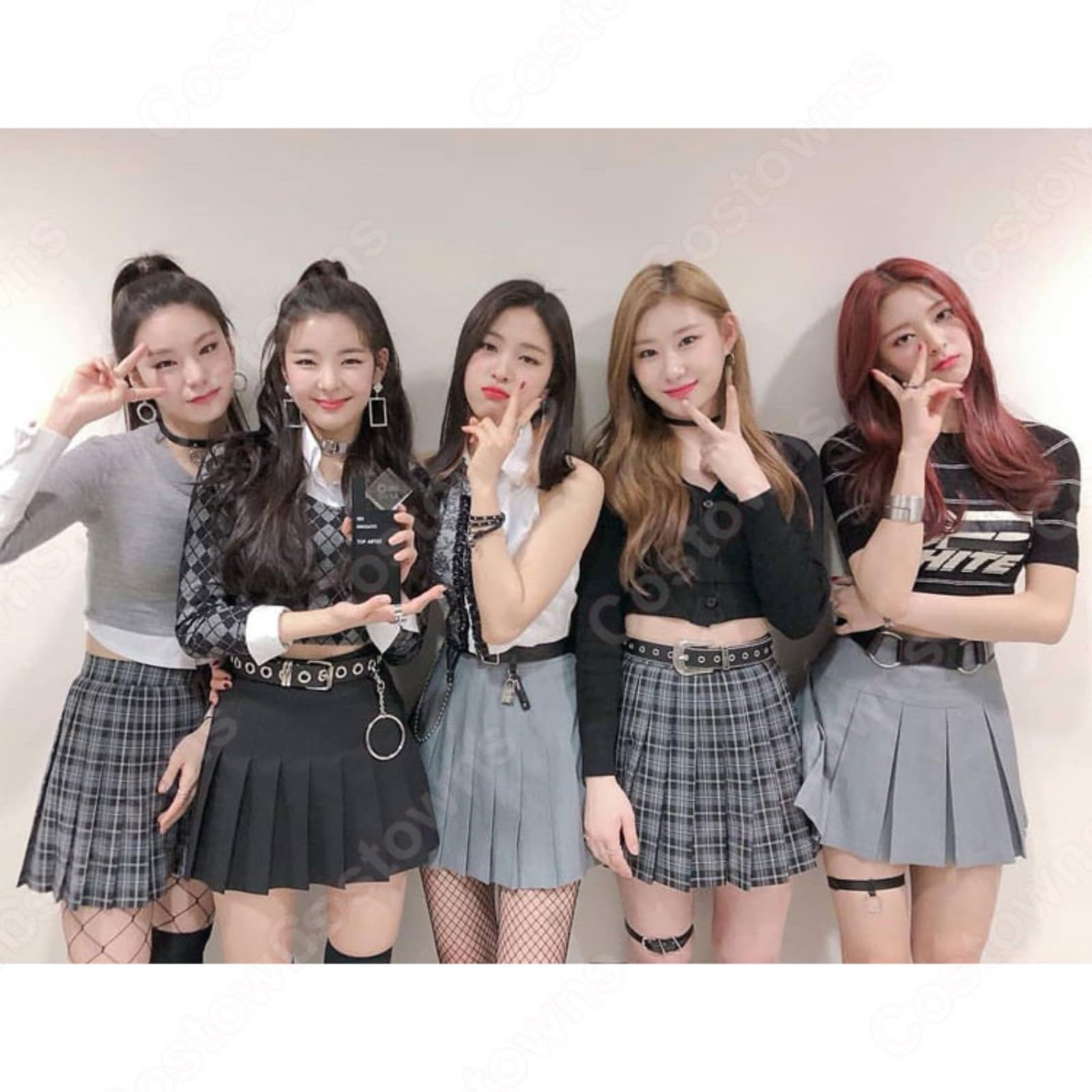 [BANBAS]チェリョン（CHAERYEONG）ジャズダンス衣装 ITZY ステージパフォーマンス同じ衣装 韓国 アイドル 仮装 へそ出し 長袖 トップス 格子縞 プリーツスカート 2 ピースセット 女性用