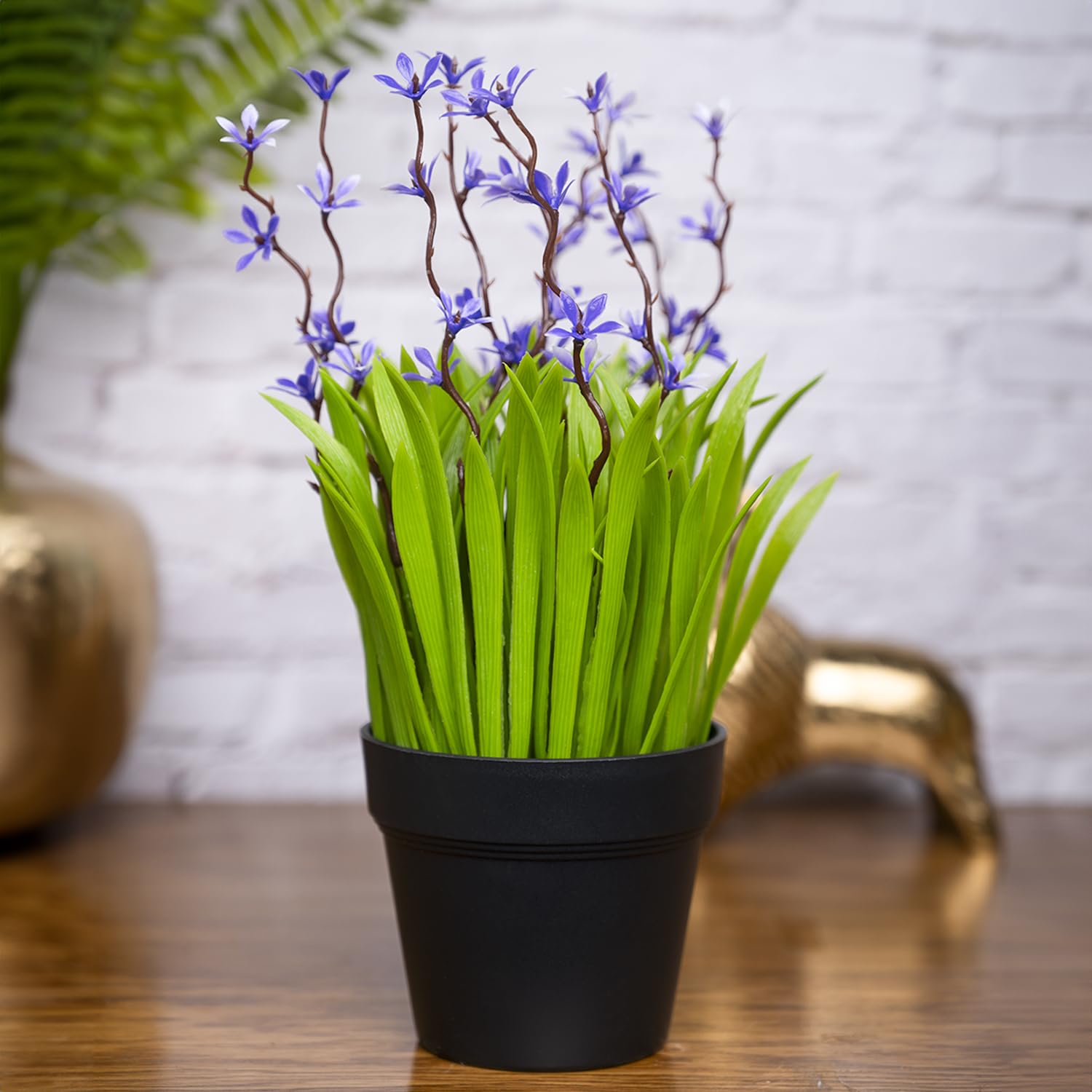 Market99 White Flower Decorative Artificial Potted Plant