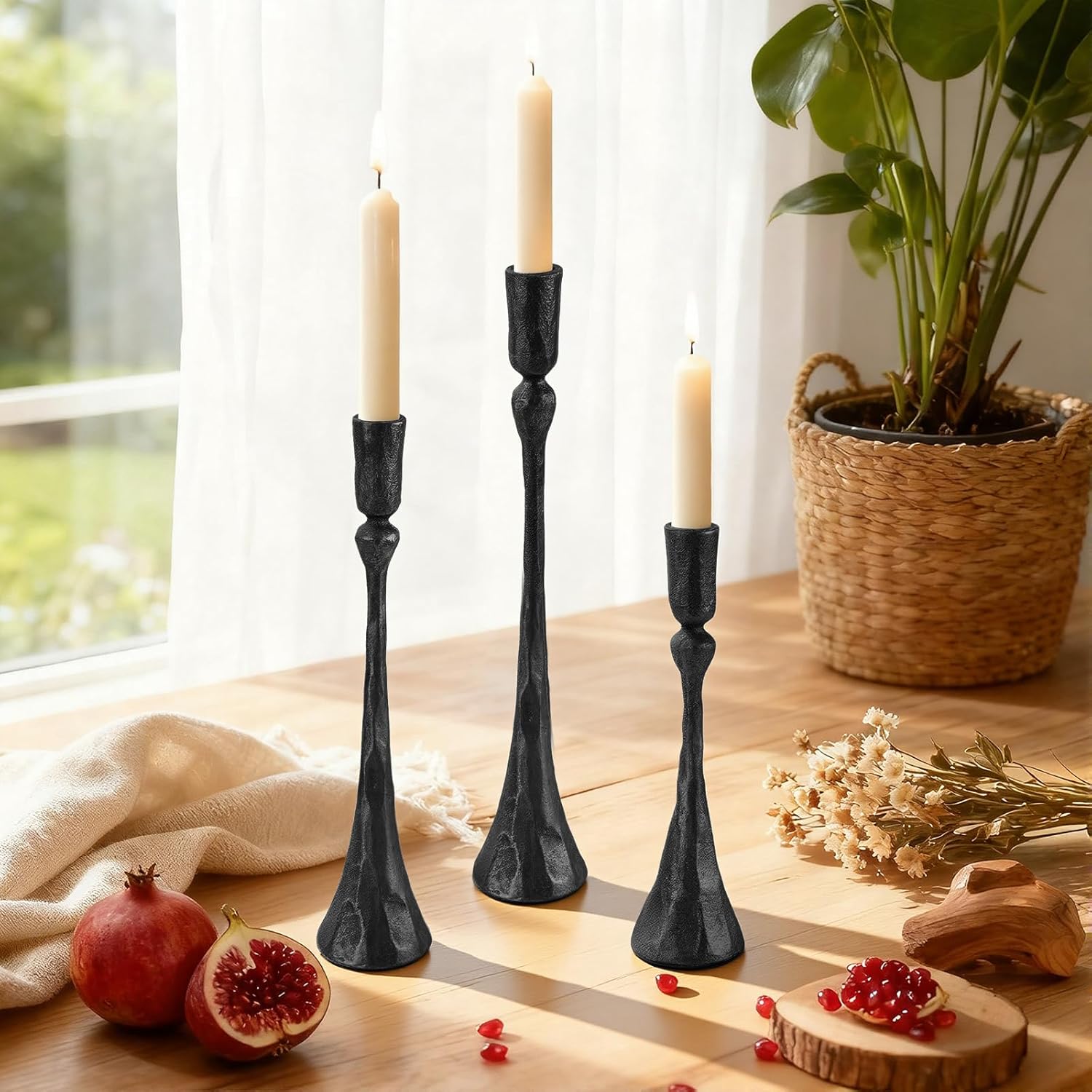 Vintage Cast Iron Black Taper Candle Holders Set of 3 Antique Decorative Candlestick Holder for Wedding Dining Table Party Rustic Home Decor