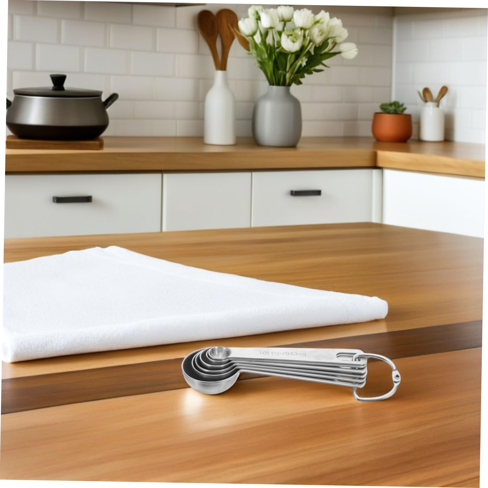 SOIMISS 2sätze Messbecher und Messlöffel Set aus Edelstahl für Flüssige und Trockene Zutaten mit Stapelbarem Design und Ergonomischen Griffs Enthält Verschiedene für Genaues Abmessen Beim
