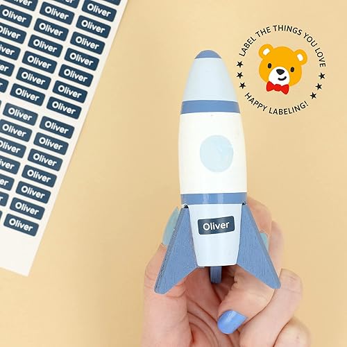 Miniatura 6 de Mini etiquetas de nombre (175) para etiquetar artículos pequeños. Etiquetas adhesivas impermeables extra pequeñas para niños en guardería,