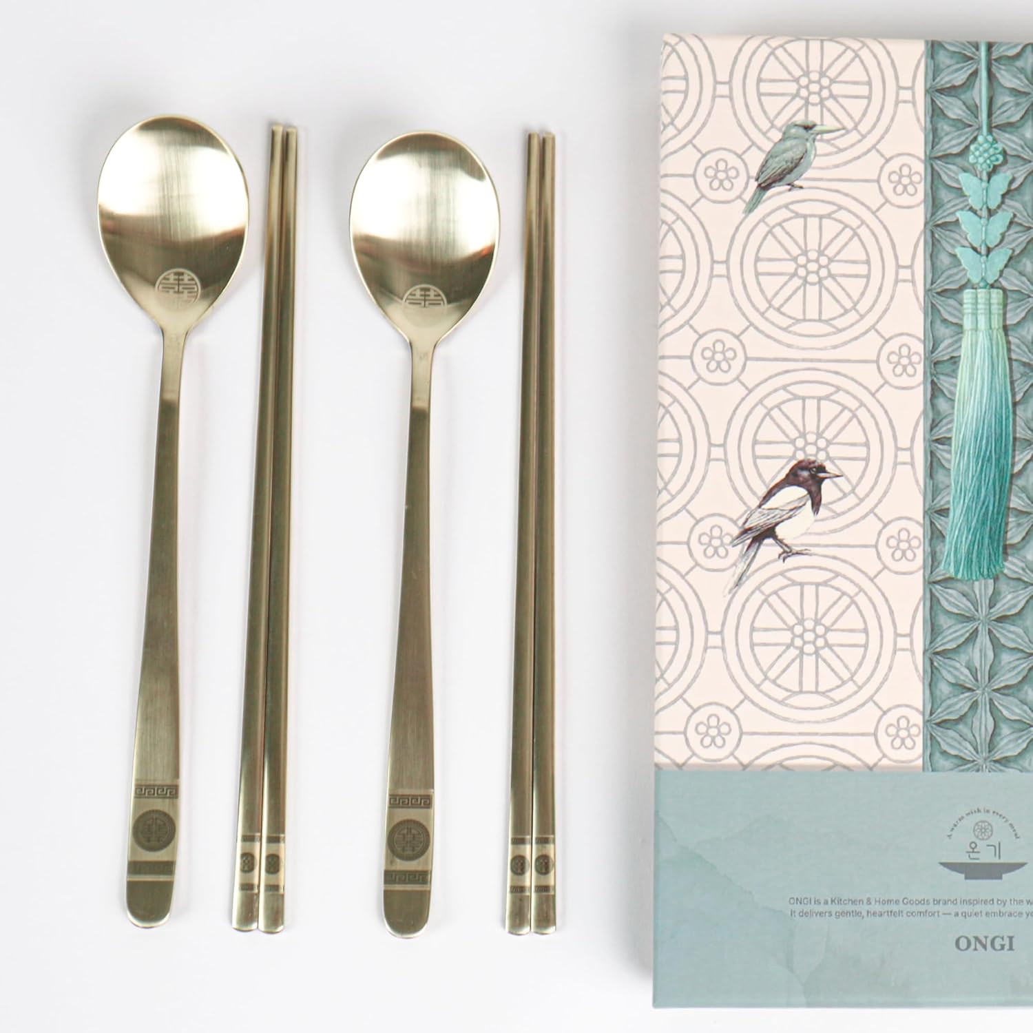 ONGI Korean Spoon and Chopstick 2 Set – Premium 18/10 Titanium Gold – Double Happiness Design – Gift-Ready – Made in Korea – Dishwasher Safe (Hee Pattern Gold 2 Set)