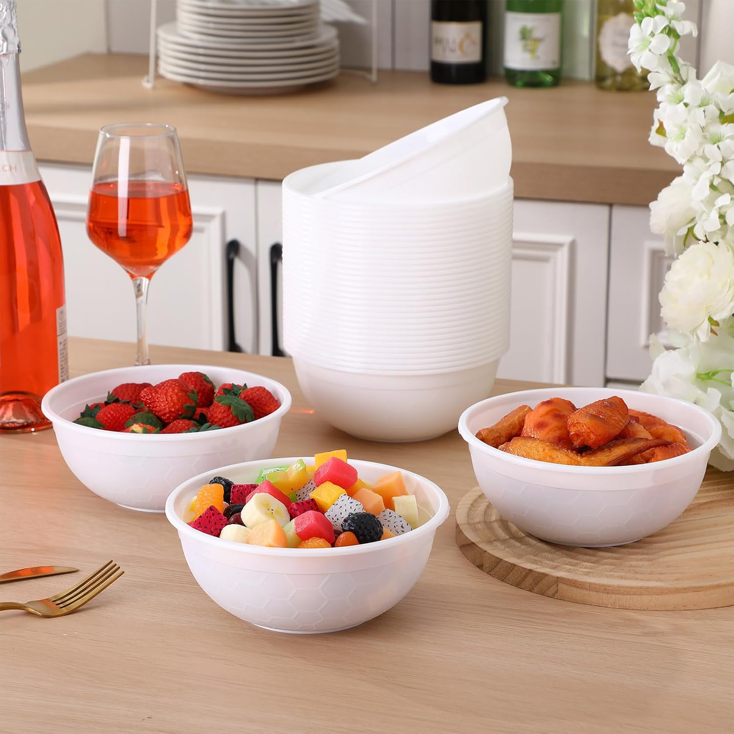 100 Pack 36oz White Disposable Plastic Bowls Plastic Salad Bowls Large Stackable Serving Soup Microwave Safe Dinnerware for Birthdays Weddings Festivals Party(Soccer)