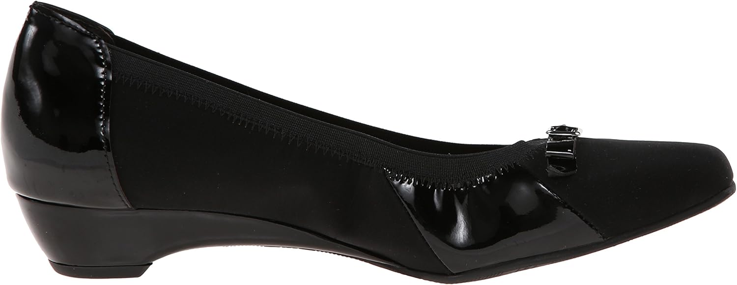 Rose Petals Women's Becky Wedge Pump