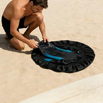 Wetsuit Changing Mat, Waterproof Swimming Changing Pad and Sand Removal Gloves Set, Wet Dry Wetsuit Storage Bag with Drawstring for Beach Surfing Diving, Keep Your Car Clean, Beach Organiser