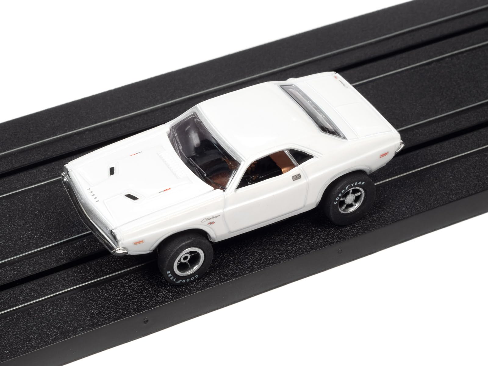 Amazon | Auto World Xtraction 1970 Dodge Challenger HO