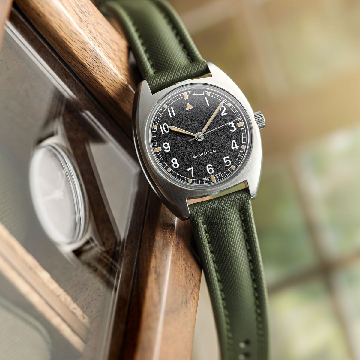 WatchGecko Atlas Sailcloth - Cinturino impermeabile per orologio, barre a molla a sgancio rapido, fibbia in acciaio inox spazzolato, dimensioni 18 mm, 19 mm, 20 mm, 21 mm, 22 mm, 5 colori disponibili