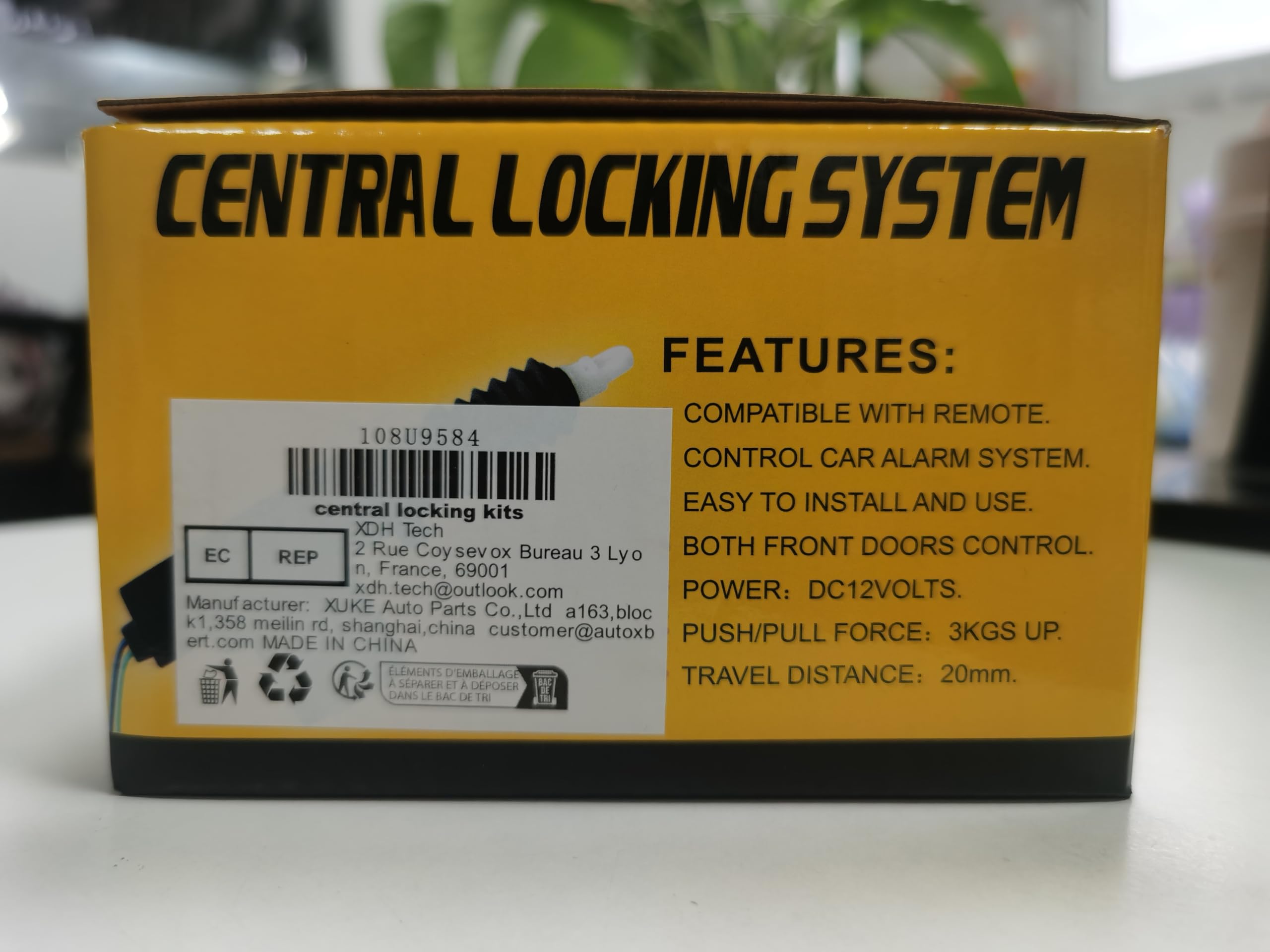 XUKEY Cierre Centralizado Universal para Puerta de Coche, Sistema de Entrada sin Llave, con 2 Mandos a Distancia, Cerradura de Puerta de Coche, Juego de Cierre Centralizado