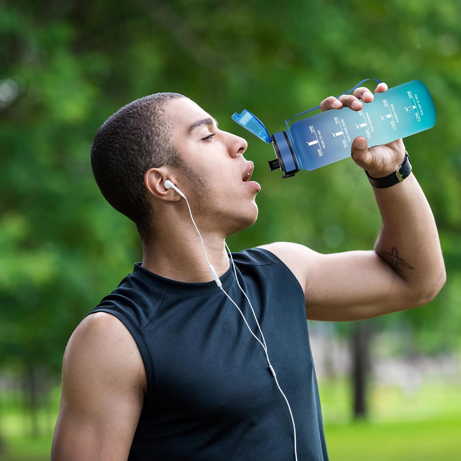 Drinking Bottle 1 Litre, Sports Water Bottle, Leak-Proof, Water Bottle with Time Marking, Suitable for Carbonated Drinks, Easy to Clean, Drinking Bottle for Fitness, School, Office, Travel