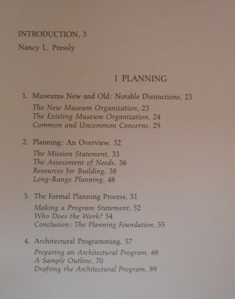 Museum Design: Planning and Building for Art