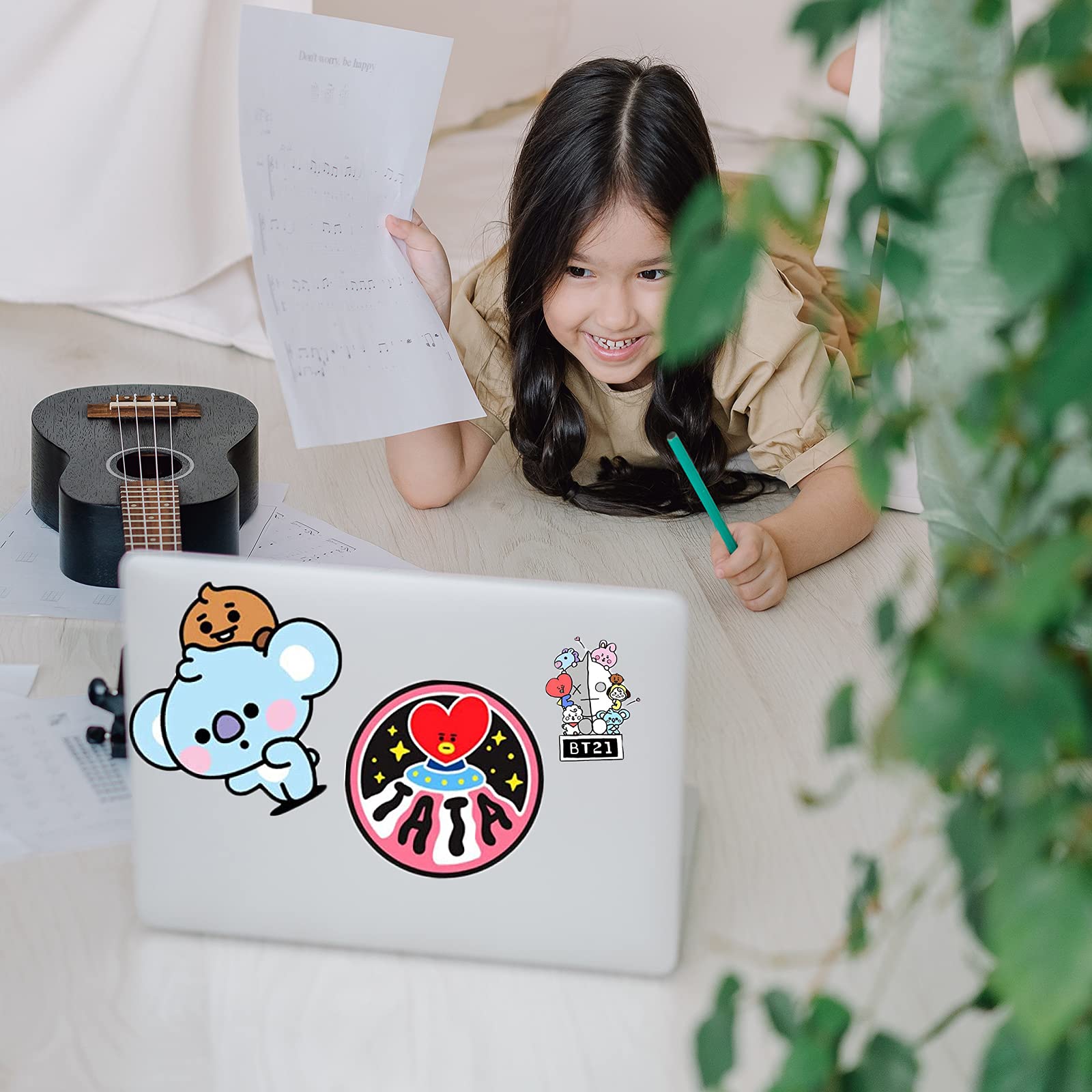 WiDream 100 Pezzi A-desivo G-raffiti Bt21, Impermeabili Vinile Caschi A-desivi Graffiti, Per Laptop, Skateboard, Valigie, Caschi, Telefoni Cellulari, Xbox, Macbook Adesivi Graffitii, (Adesivi 5-8 cm)