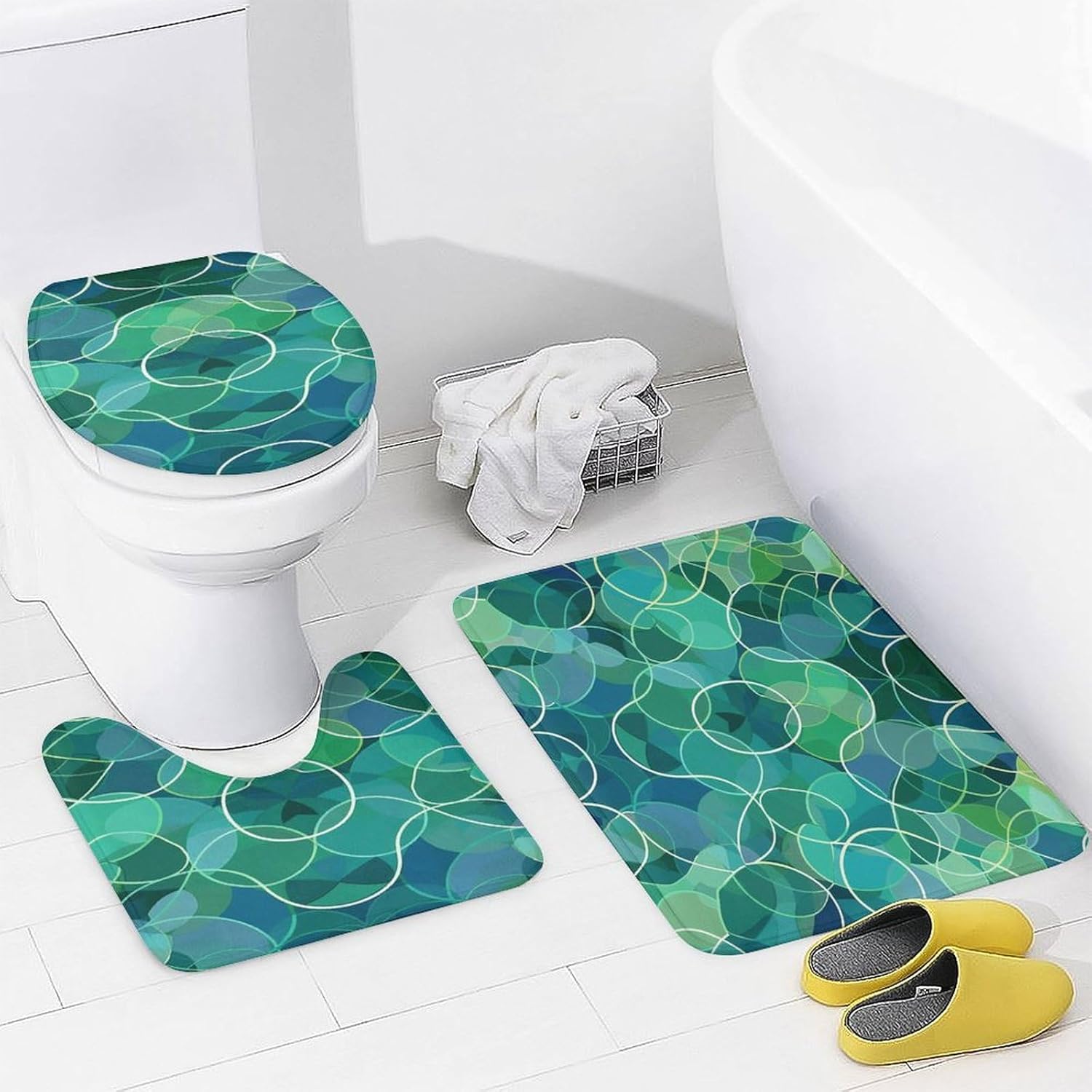 Four Piece Bathroom Set with Toilet Lid Cover and Non-Slip Rugs Minimalist Shower Curtain for Bathroom Set