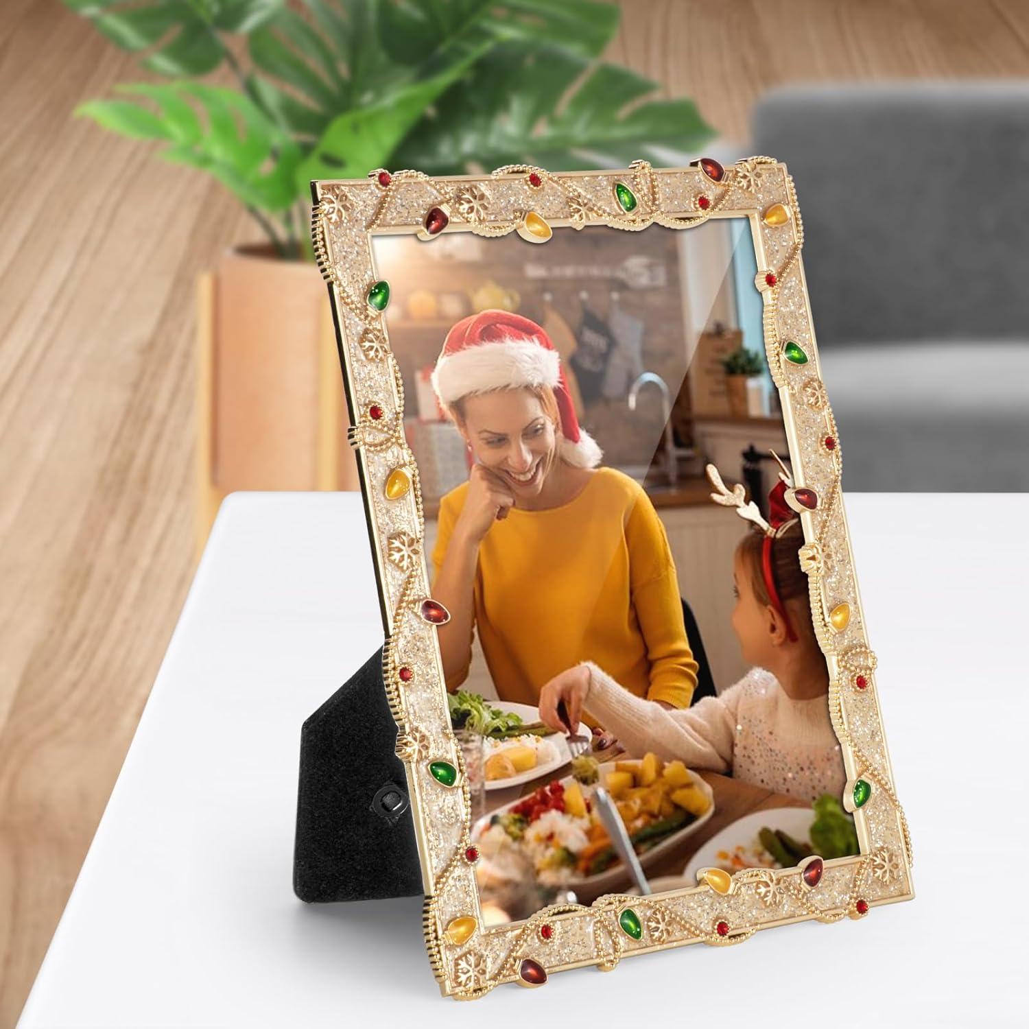 LARAINE 5x7 Picture Photo Frame Christmas Metal 2025 Christmas High Definition Display Pictures for Tabletop Home Decorative Holiday Gift (Gold, 5x7)