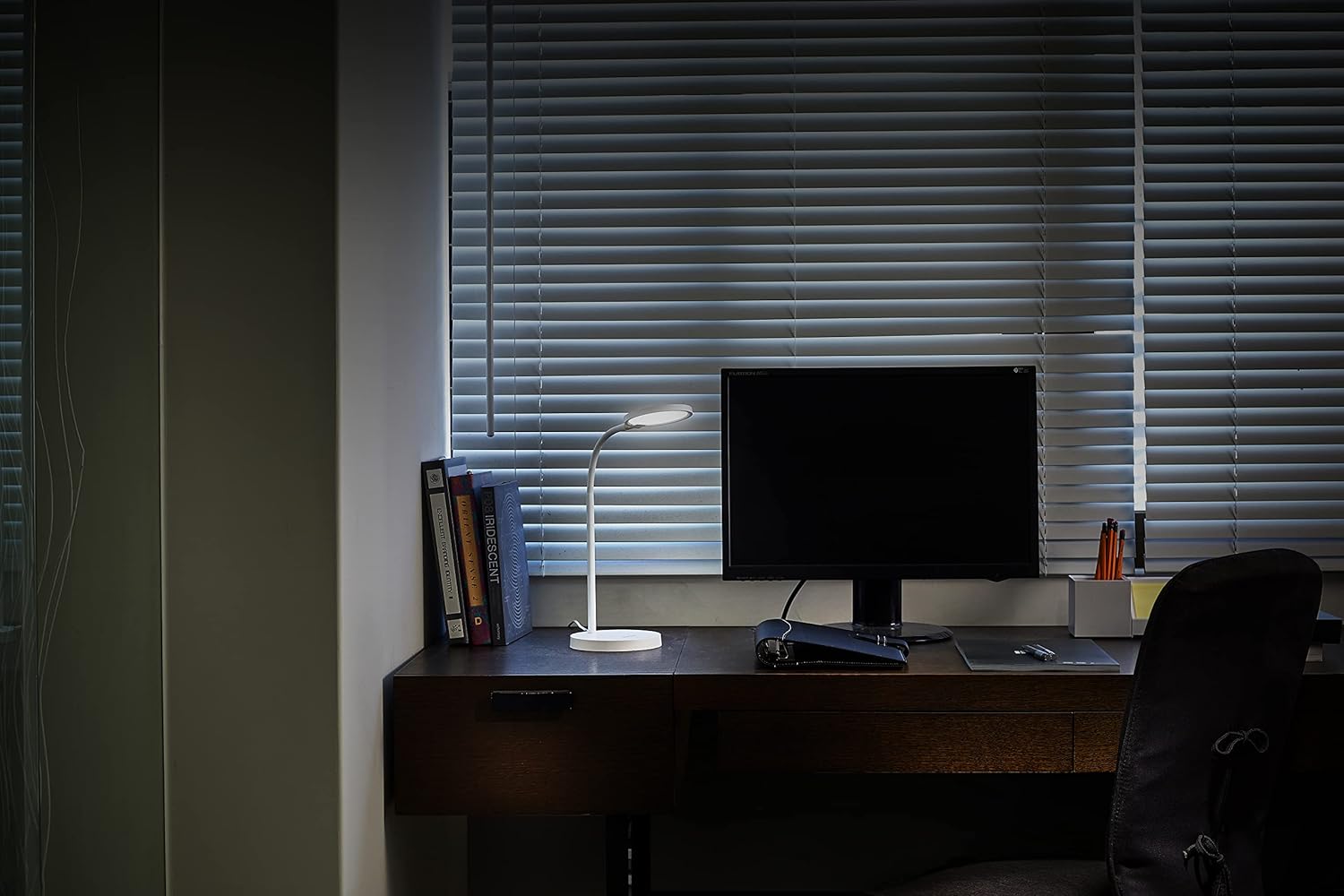 Bostitch Office LED Desk Lamp, Qi Wireless Charging, Dimmable, 3 Brightness Levels, Flexible, Quick Charging, Touch Power Control, White (LED2107-WHT)