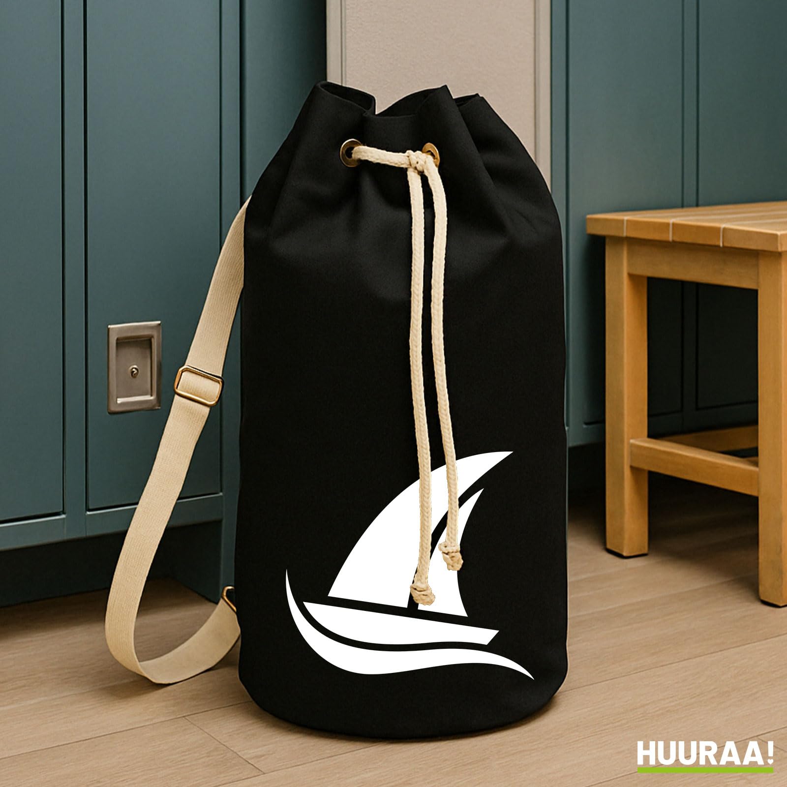 Huuraa Seesack Segeln Segelboot 20 Liter Black Baumwolle Rucksack Geschenkidee