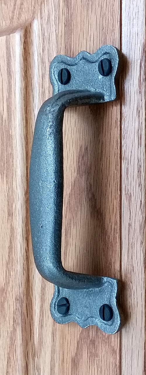 Wild West Hardware Barn Door Handle, Yesteryear Nostalgic Style Door Pull - Raw Iron (Two Pack)