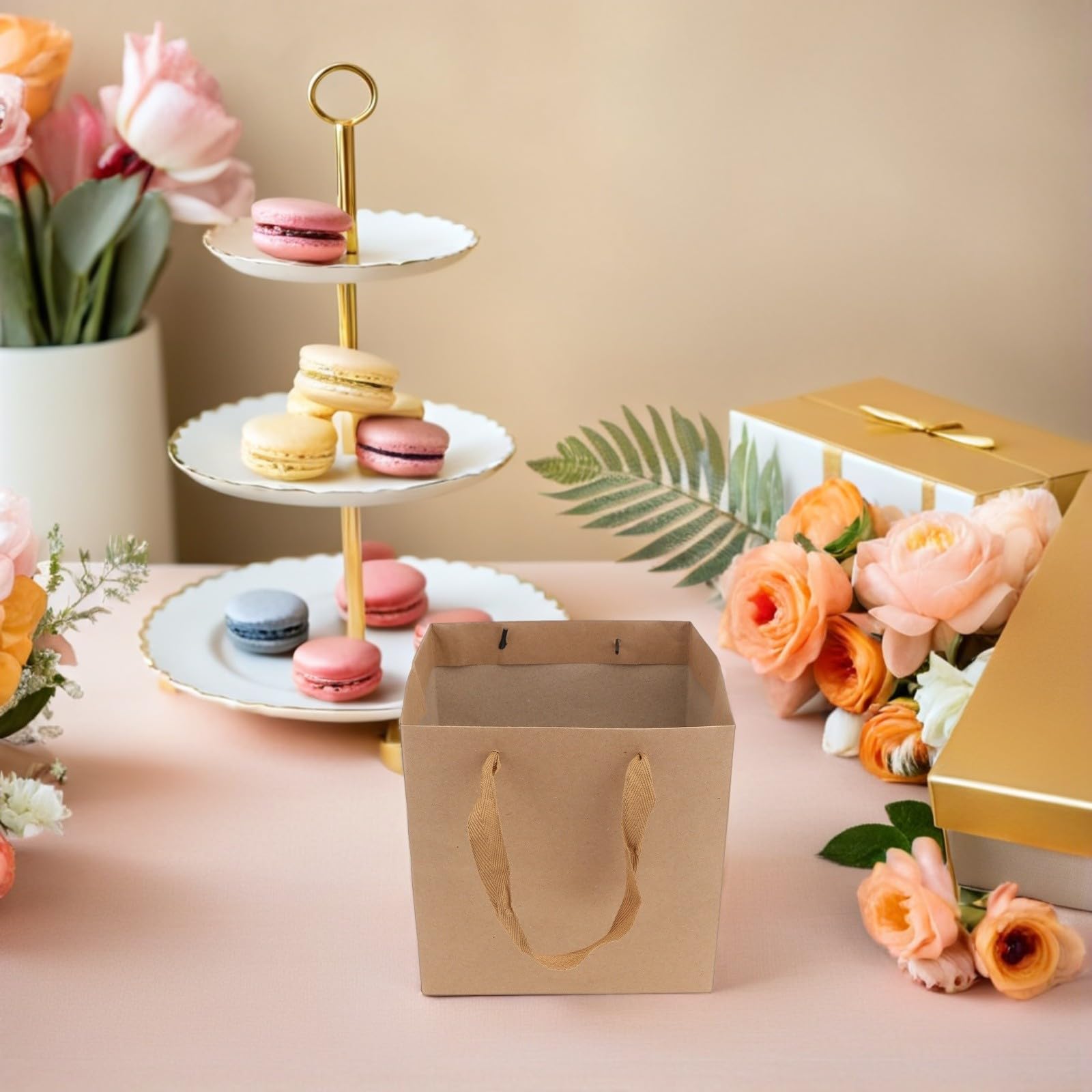 jojofuny Sacchetti di Carta Kraft Quadrati 10 Pezzi Manici, 25X25X25 CM, per Confezioni Regalo, Fiori e Cibo da Asporto, Adatti a Negozi e Presentazioni