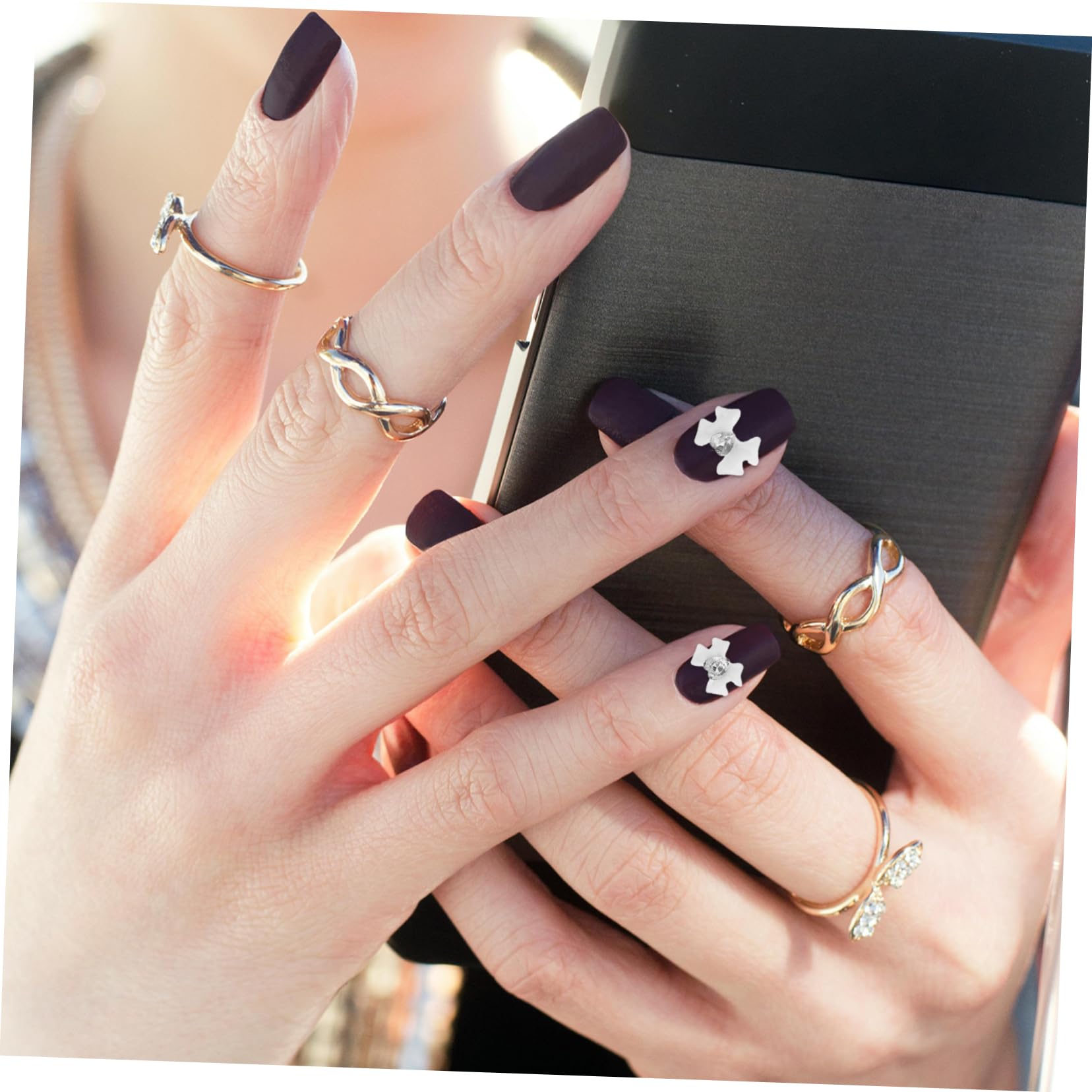 5 Set Ciondoli Per Unghie Con Accessori Per Nail Art Per Decorazioni Manicure Eleganti E Creativi Per Appassionati E Professionisti 40 Pezzi*5