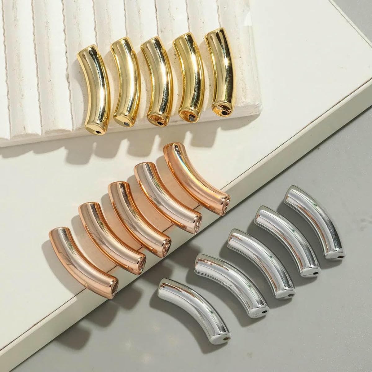 Koraliki szklane, Przekładka, 20 szt. Akrylowa 8mm cienka dwukolorowa żywica wygięta rura luźny koralik dla DIY bransoletka naszyjnik biżuteria akcesoria(Light grey)