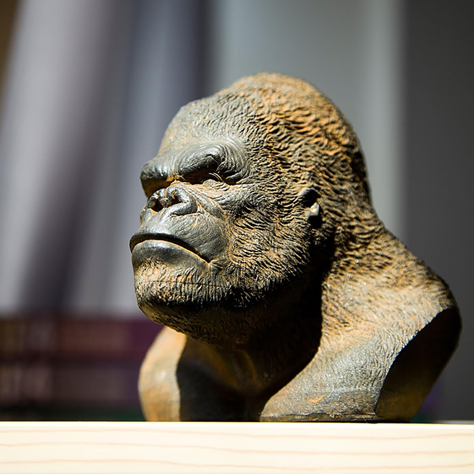 Figurka Gorilla Kong Head Action Figurki, żywiczne posągi zwierząt dekoracje do domu do biura, do odgrywania ról, opowiadania opowiadań zabawki i urodziny dla dzieci(