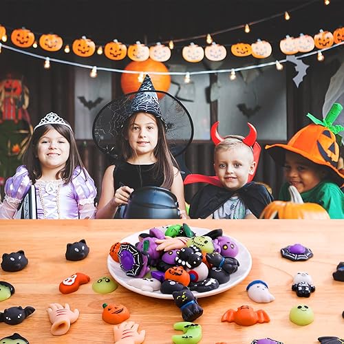 Miniatura 7 de Paquete de 50 bolsas de golosinas de Halloween, juguetes esponjosos Mochi, recuerdos de fiesta para niños, juguetes para la ansiedad Kawaii