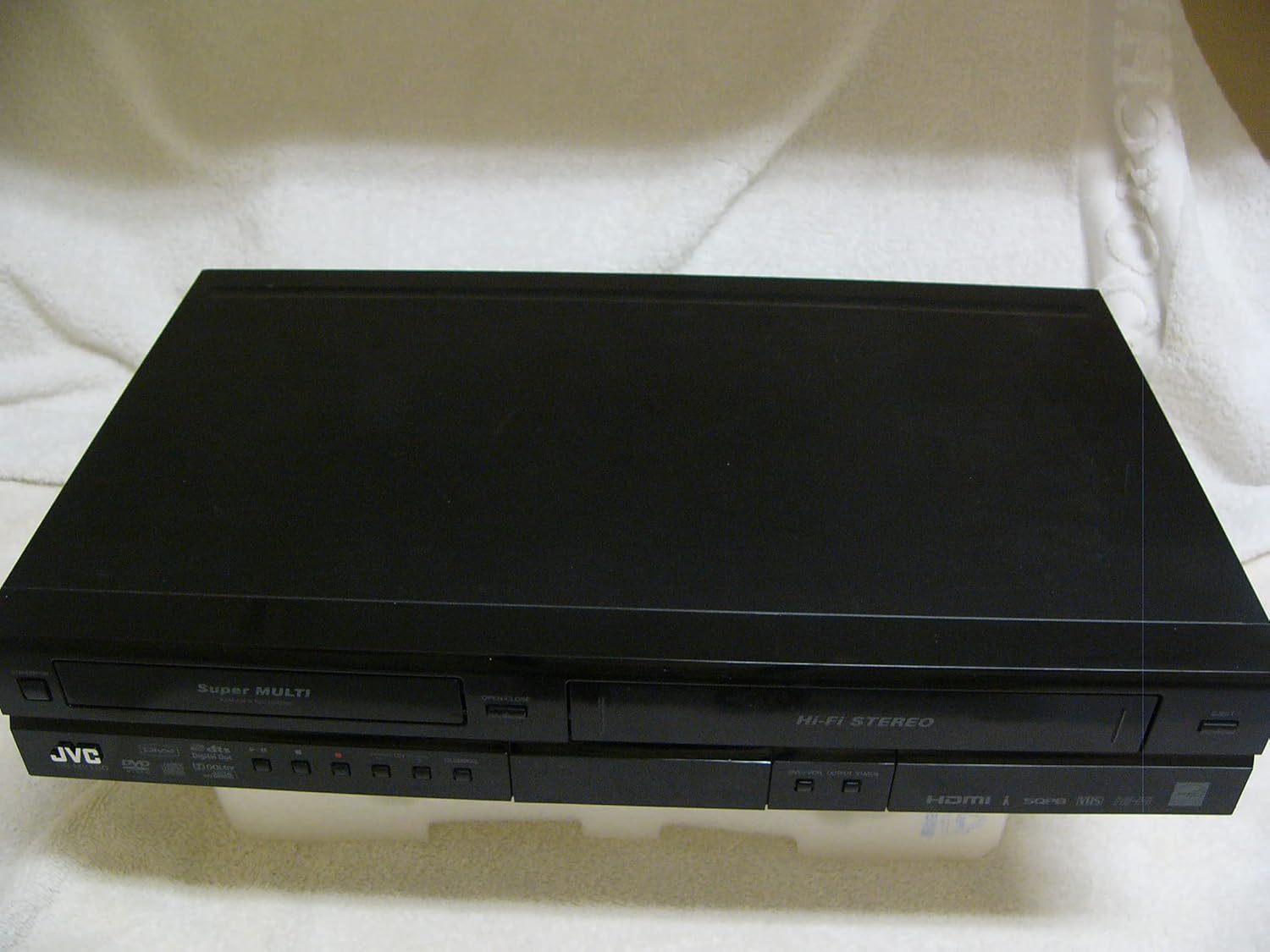 پورته- ښکته view of the JVC DR-MV150 DVD Video Recorder VHS Hi-Fi Stereo unit.