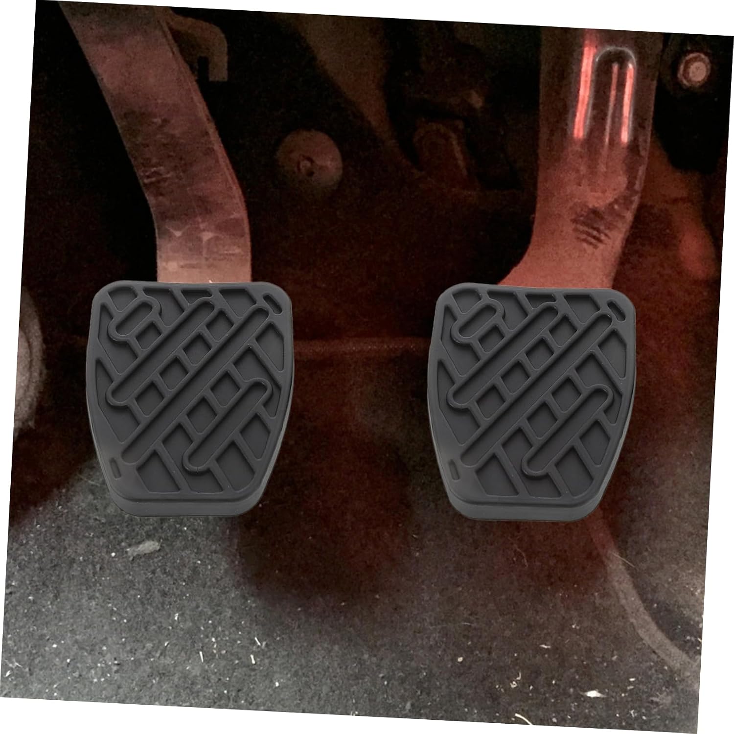 Mikinona 4pcs Anti-Slip Rubber Clutch and Brake Pedal Pads Easy to Install Long-Lasting Traction Enhancements for Enhanced Safety Compatible with Nissan Models