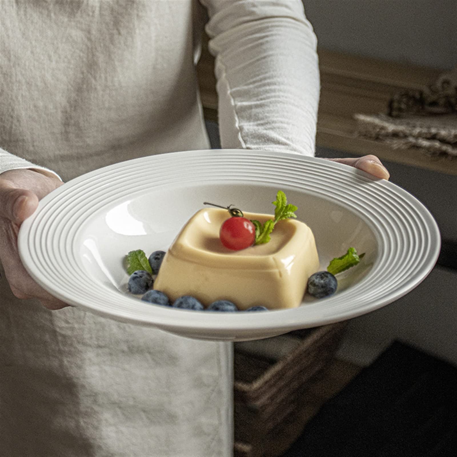 皿 Amazon.co.jp: 皿 プレート 4枚 ホワイト 白 楕円形 食器