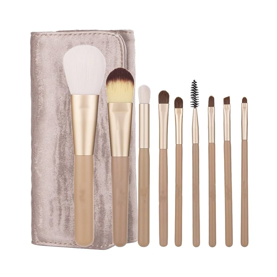 メイクブラシセット　ケース付き　アンリサンク 【新品】 Amazon | メイクブラシセット マリリン ケース付き ピンク