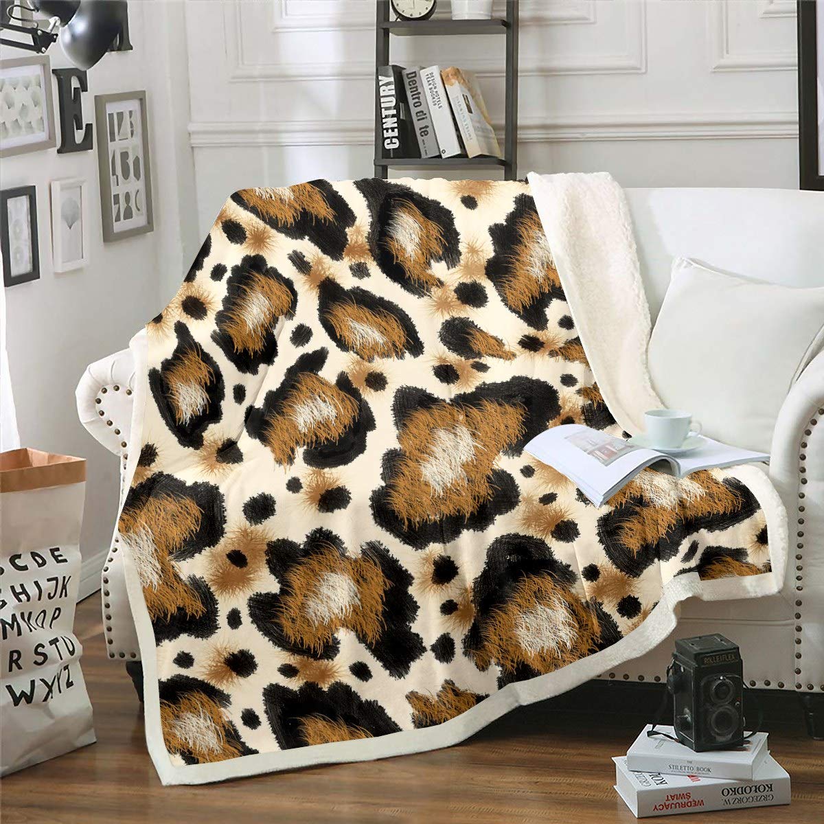Loussiesd Leopard Fleece Throw Blanket Cheetah Plush Blanket for Sofa Bed Leopard Animal Sherpa Blanket Wild Animal Fuzzy Blanket Luxury Room Decor Baby 30x40 Inch