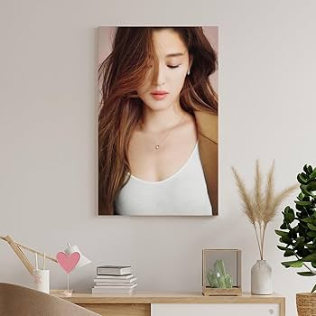 セール中…チョン・ジヒョン直筆サイン入り2Lサイズ写真…Jun Ji-hyun… Amazon.co.jp: Jun Ji-hyunチョン・ジヒョン ポスター 韓流